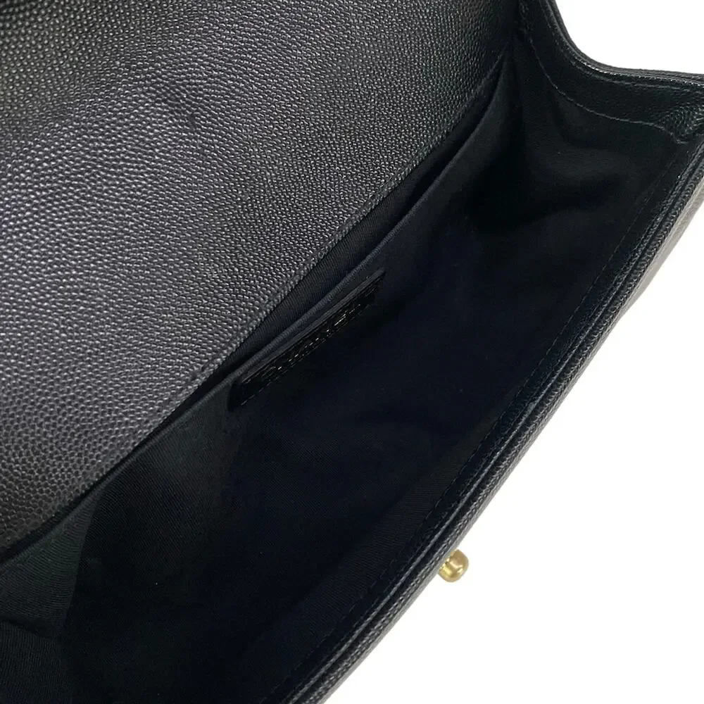 Chanel Boy Chanel / Matelasse Shoulder Bag A67086